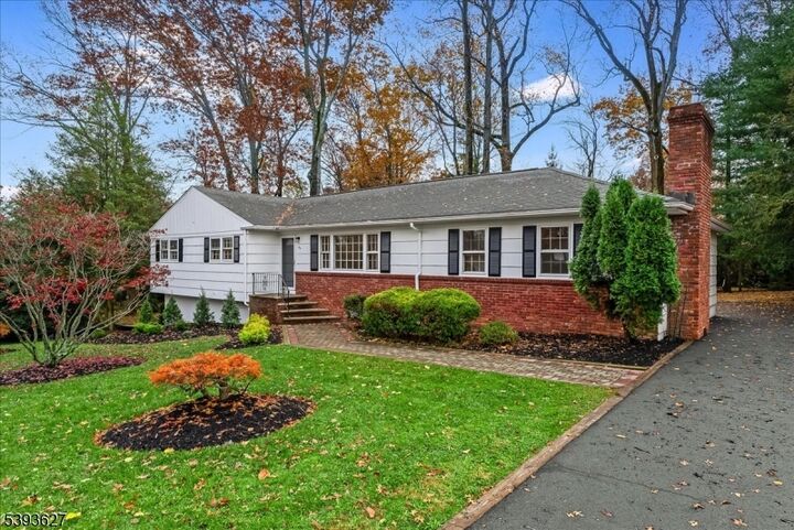 Property Photo: 64 Highlands Ave NJ 07081