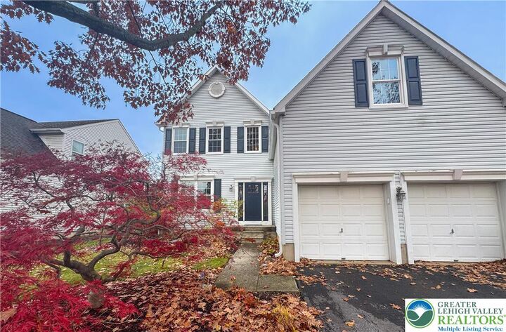 Property Photo:  280 Susquehanna Trail  PA 18104 