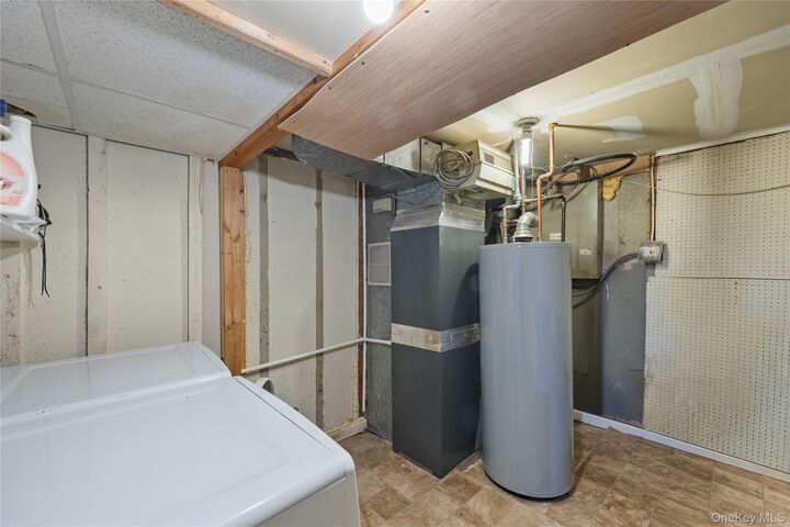 Property Photo:  81 Sharon Drive  NY 10977 