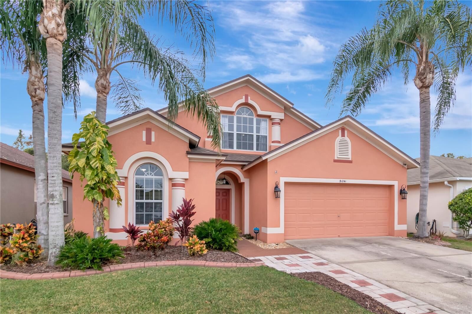 Property Photo: 31241 Kirkshire Court FL 33543