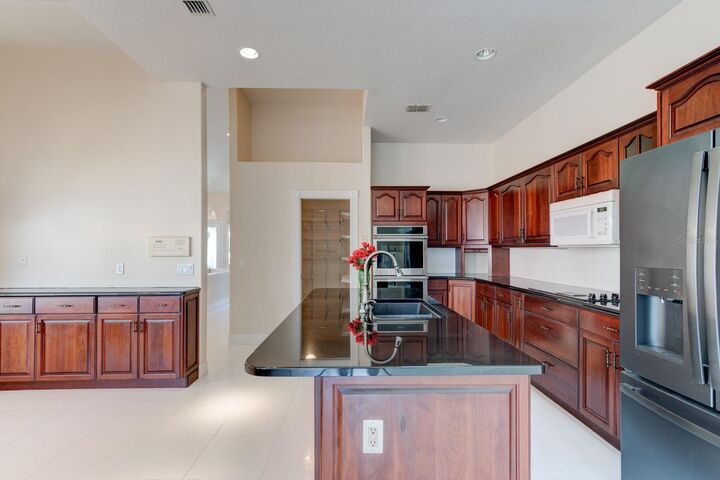 Property Photo: 58 Emerald Oaks Lane FL 32174