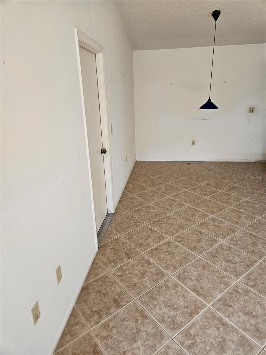 Property Photo:  4073 Center Pointe Place  FL 34233 