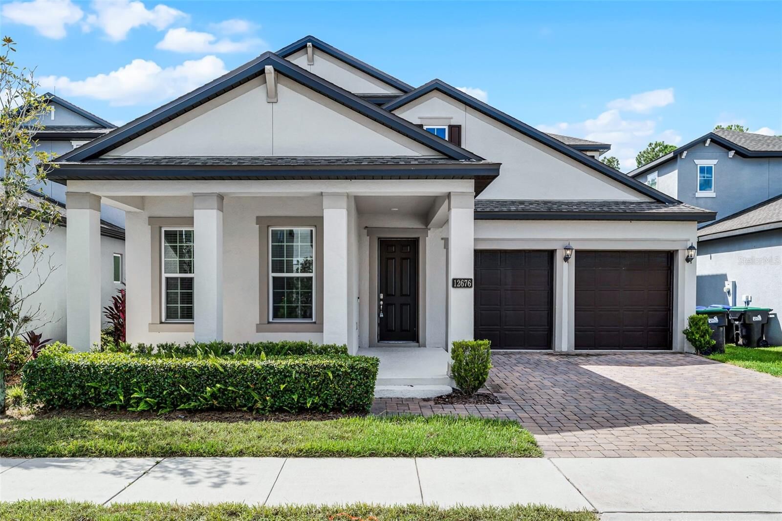 Property Photo:  12676 Salomon Cove Drive  FL 34786 