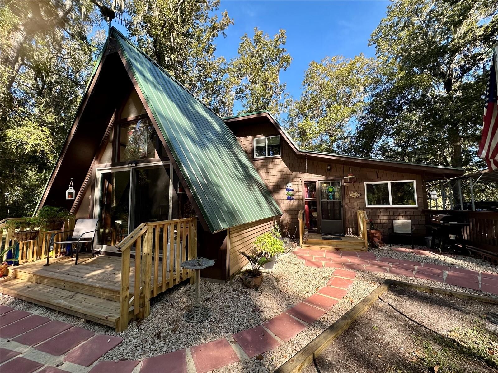 Property Photo:  9240 Carolina Way  FL 32693 