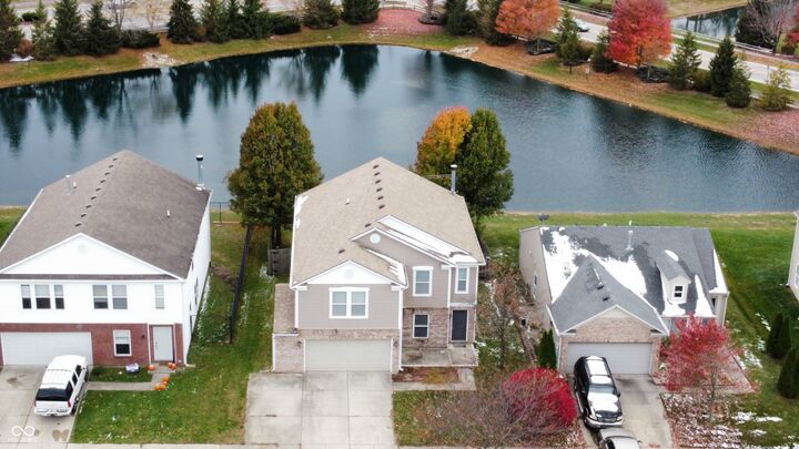 Property Photo: 933 Shenandoah Way IN 46143