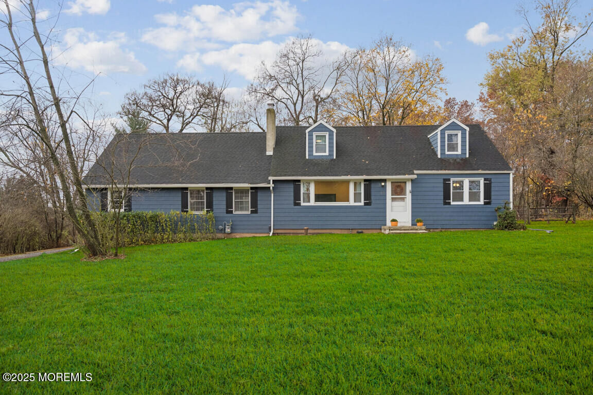 Property Photo:  68 Clover Hill Road  NJ 08822 