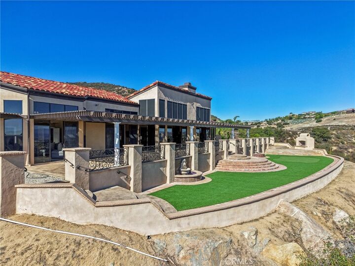 Property Photo:  37289 Via Majorca  CA 92562 