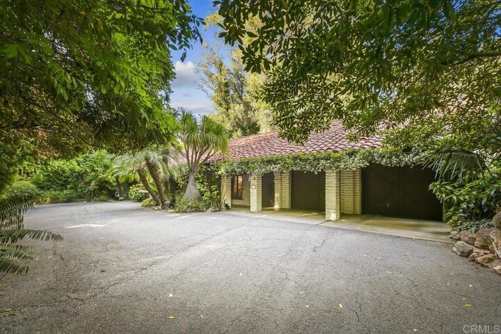 Property Photo:  6036 Rainbow Heights Road  CA 92028 