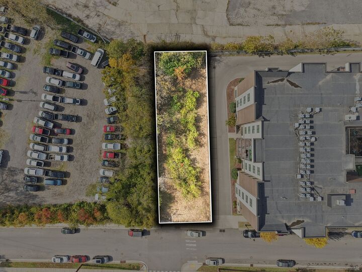 Property Photo: 822 S 6th St TN 37206