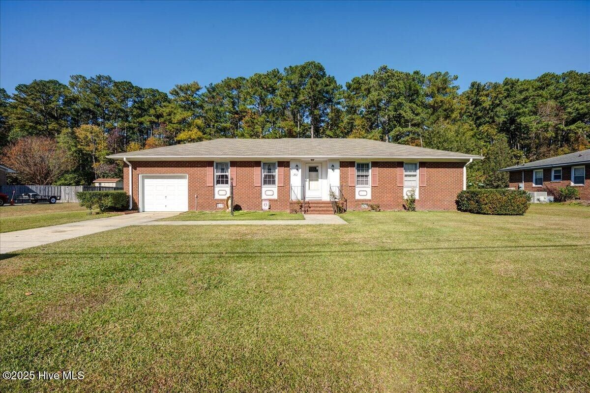 Property Photo:  202 Carolina Pines Boulevard  NC 28560 