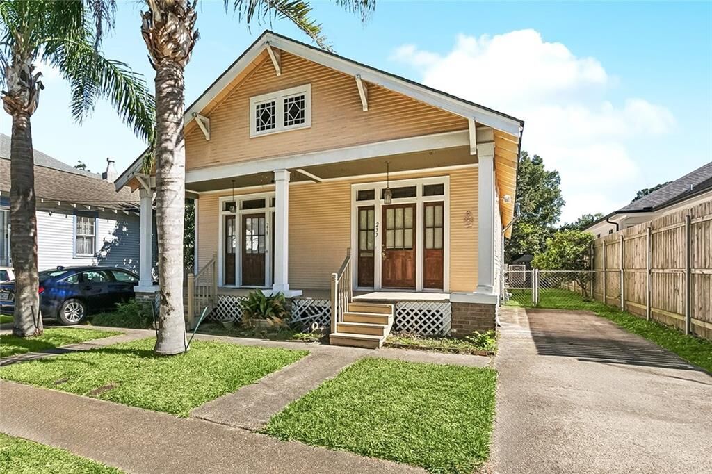 Property Photo: 237 Elmeer Street LA 70005