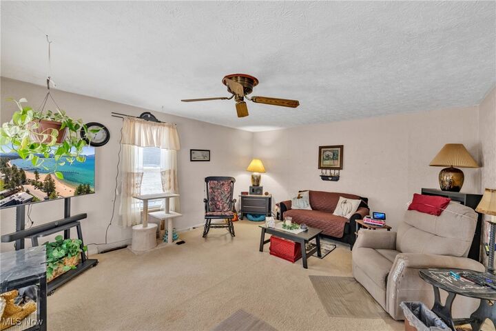 Property Photo: 3071 Elderberry Avenue OH 44319