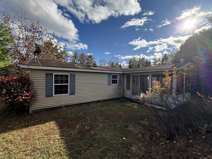 Property Photo:  24 Magnolia Lane  NH 03220 
