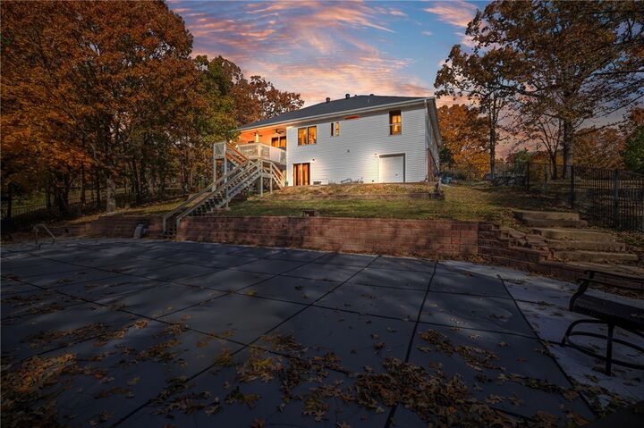 Property Photo:  104 Woodlou Lane  AR 72756 