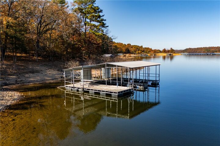 Property Photo: 19156 Pinecrest Trail AR 72756