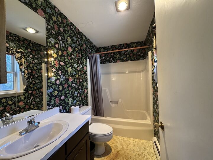 696 Bernardston Road  Greenfield MA 01301 photo