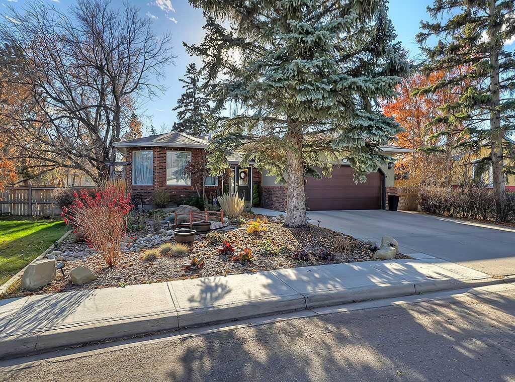 Property Photo:  405 6 Avenue SW  AB T1V 1B6 