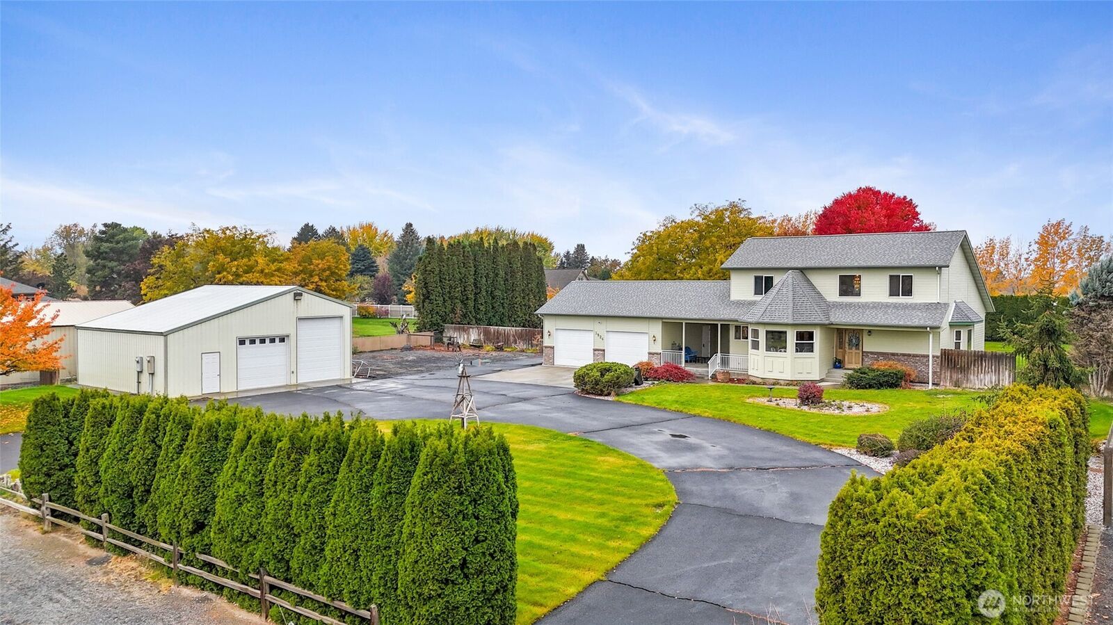 Property Photo: 3924 Evans Lane NE WA 98837