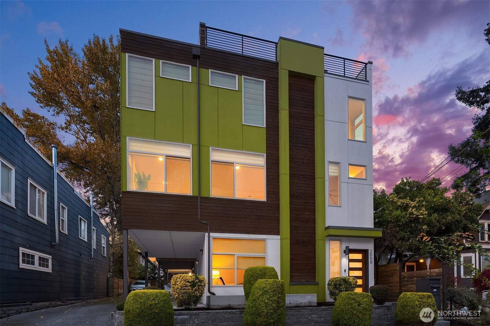 Property Photo:  2050 NW 62nd Street  WA 98107 