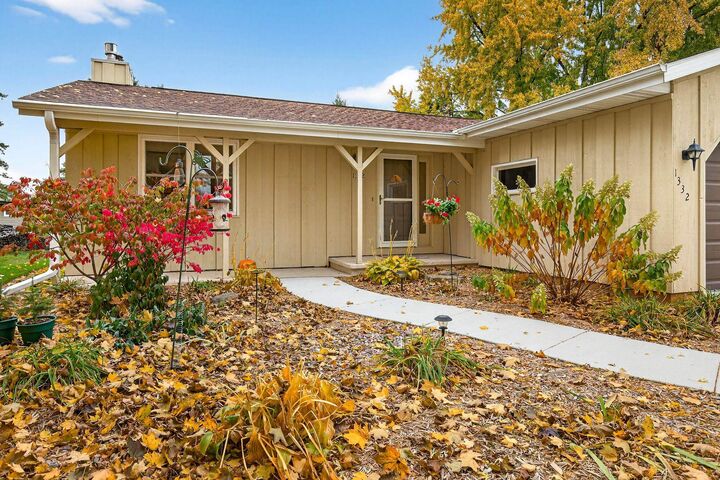 Property Photo: 1332 Liberty Court WI 54956