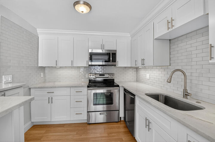 Property Photo: 586 Monaco M FL 33446