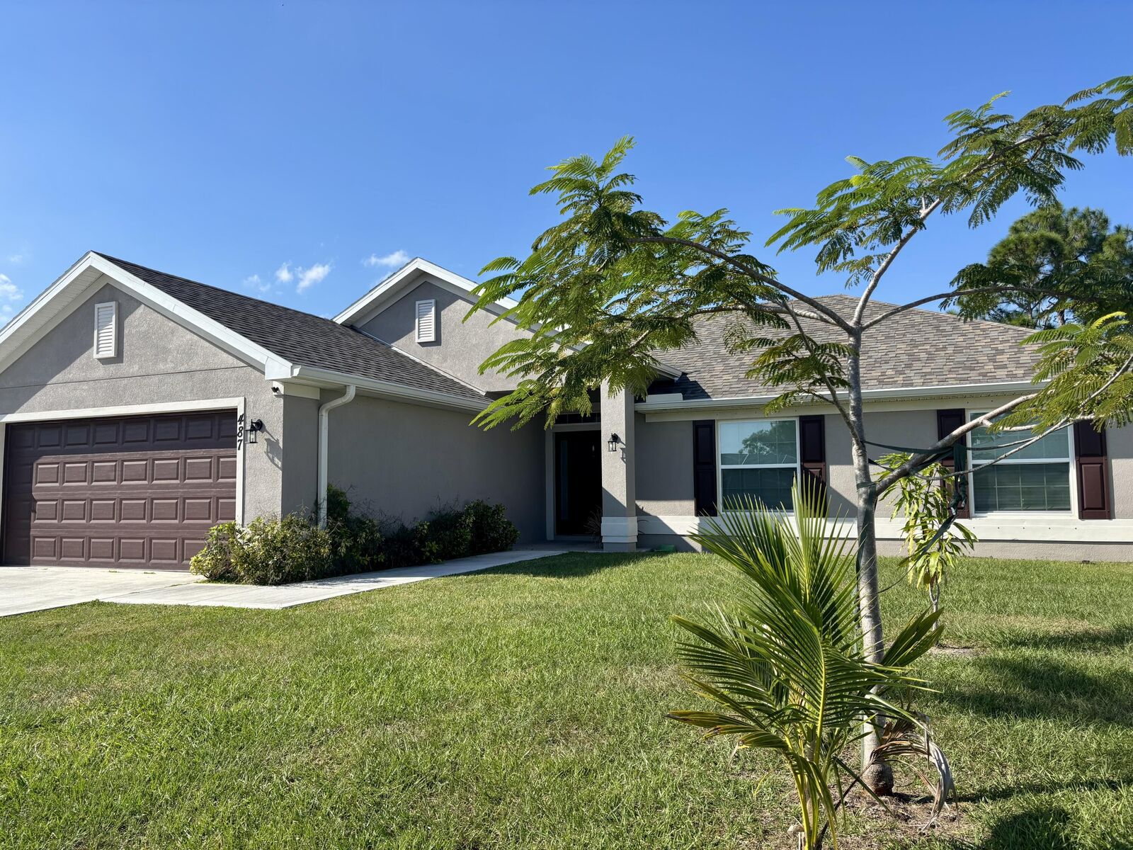 Property Photo:  487 SW Sea Flower Terrace  FL 34984 