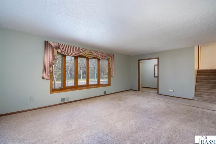 Property Photo: 309 Viking Drive MN 56001