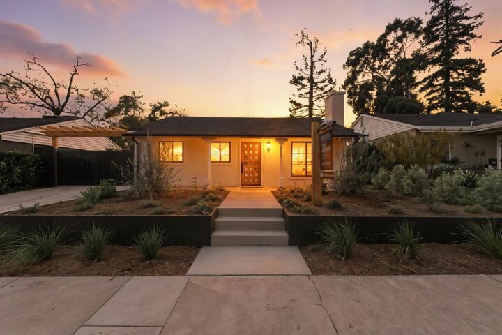 Property Photo: 526 Lancaster Way CA 94062