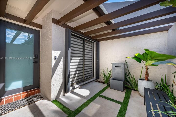 Property Photo: 9673 NW 16th Ct FL 33024