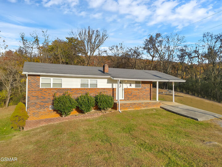 Property Photo:  495 Carnation Way  TN 37821 