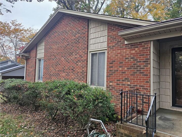 Property Photo: 711 Bundaberg Lane NC 27045