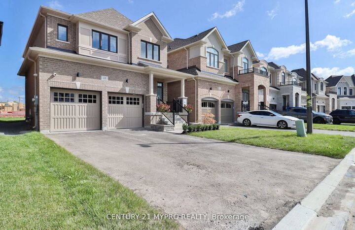 Property Photo: 15 George Ellis Drive ON L4P 0S3