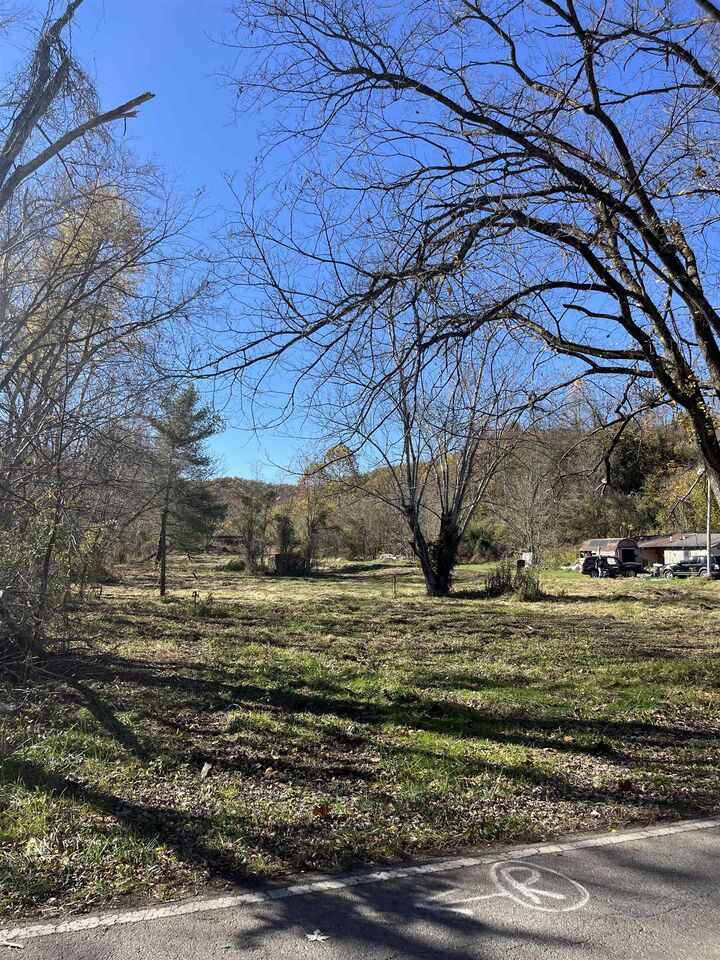 Property Photo:  18003 Trace Road  KY 41168 