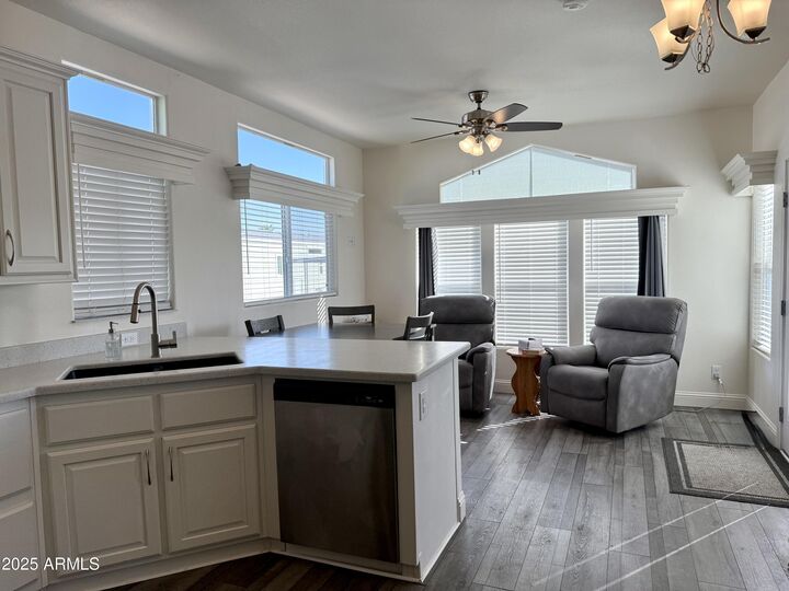 Property Photo: 7750 E Broadway Road 734 AZ 85208