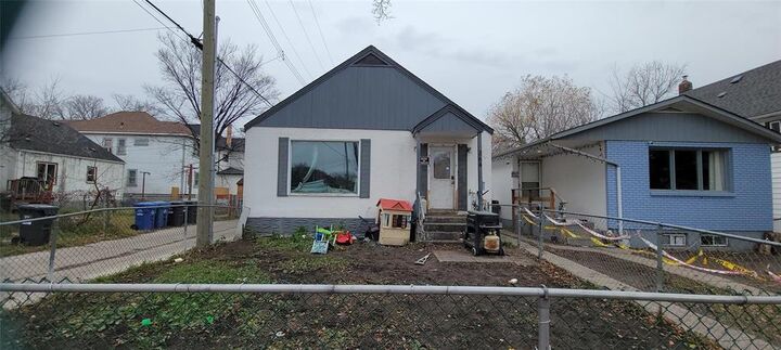 364 Anderson Avenue  Winnipeg MB R2C 1E7 photo