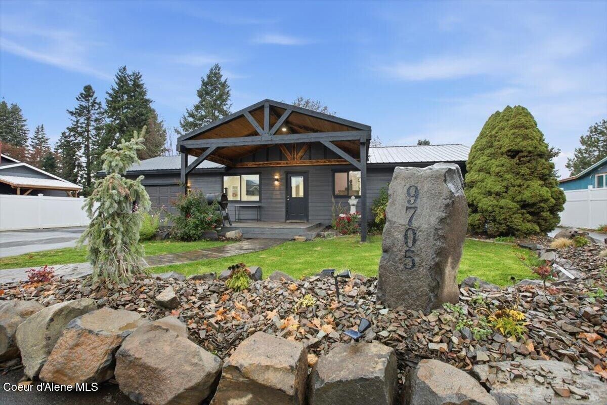 Property Photo: 9705 N Meadow Way ID 83835