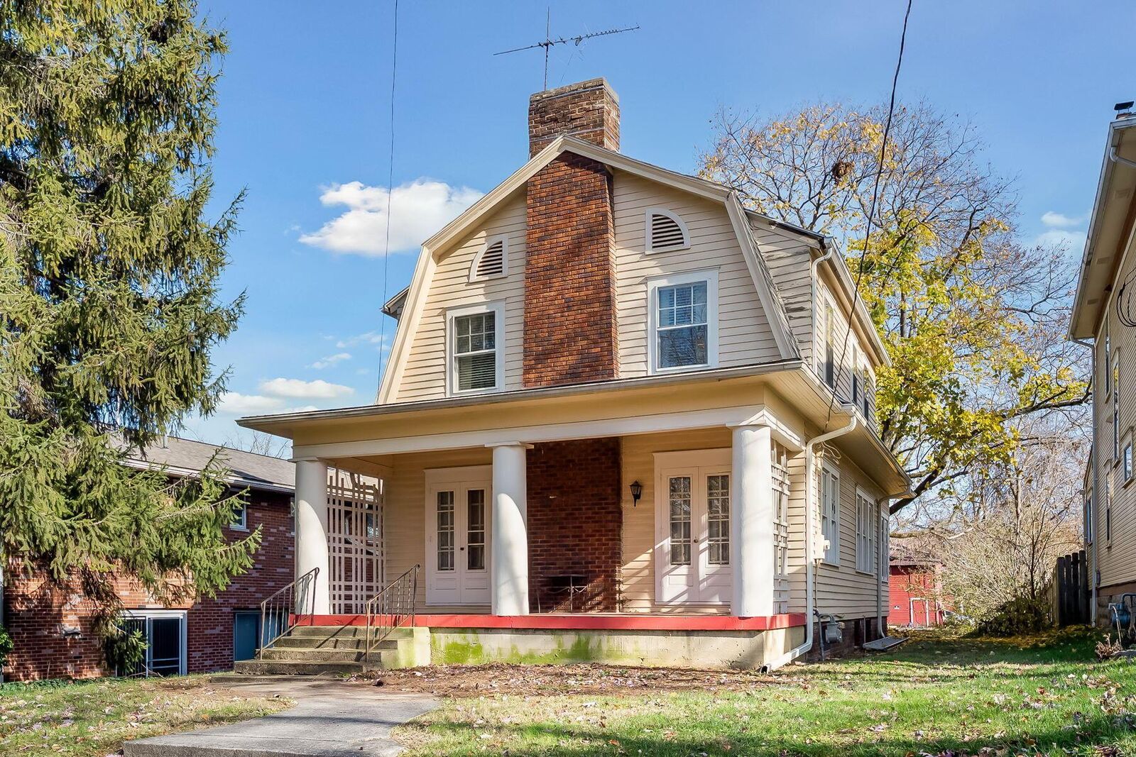Property Photo:  280 N Franklin Street  OH 43015 