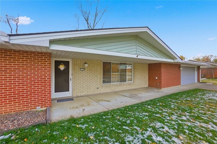 Property Photo:  2298 Jacavanda Drive  OH 45431 