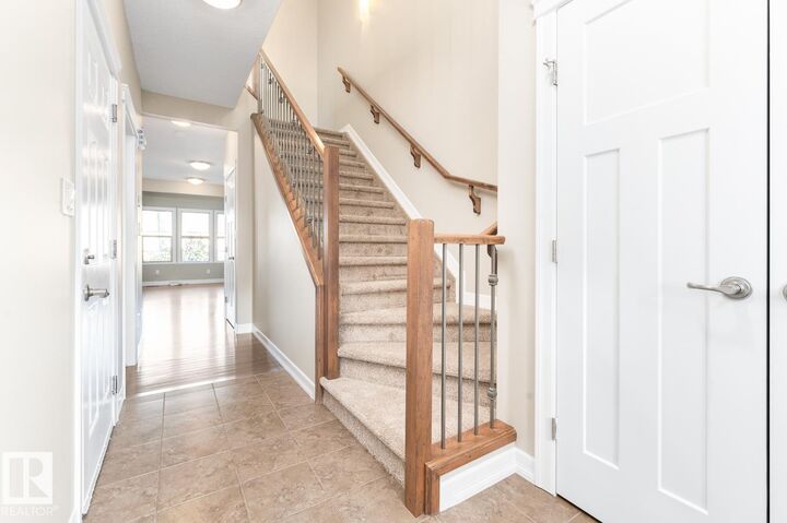 Property Photo:  76 Greenbury Crescent  AB T7X 0L9 