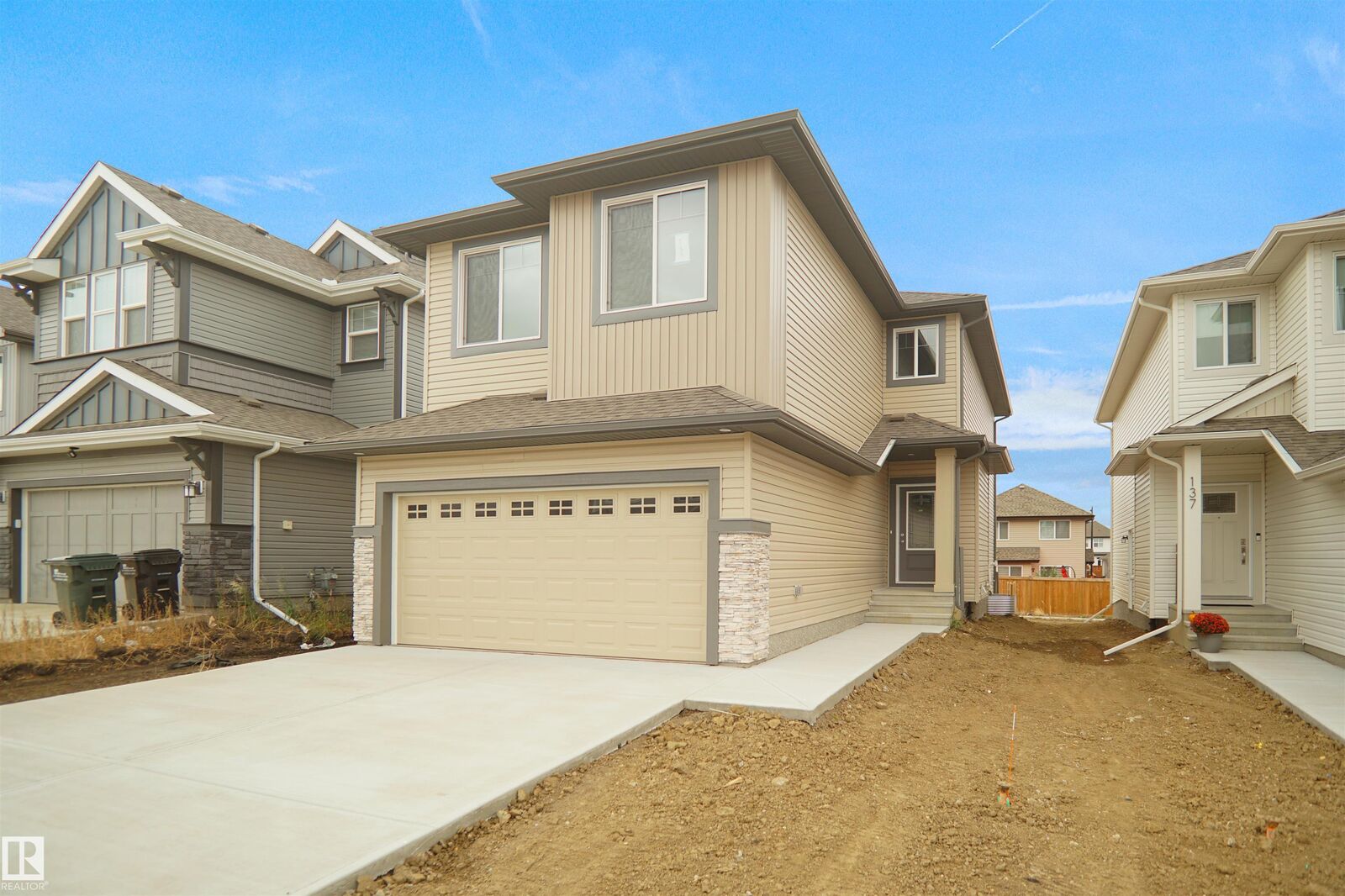 Property Photo:  56 Nerine Crescent  AB T5S 0R7 