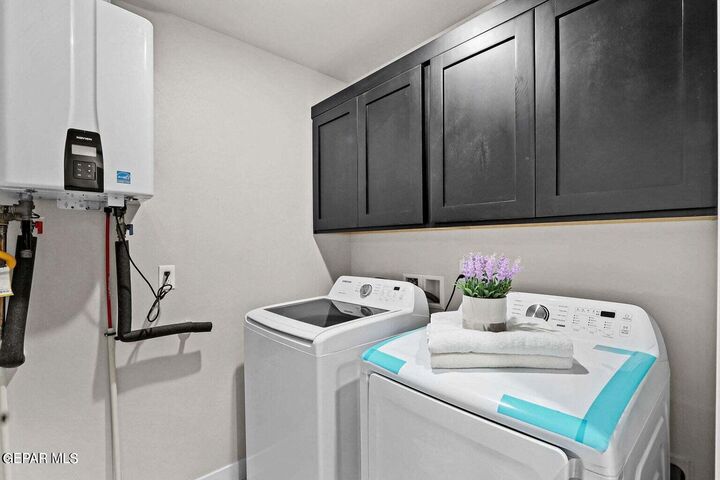 Property Photo: 2621 Maria Casas Street TX 79938