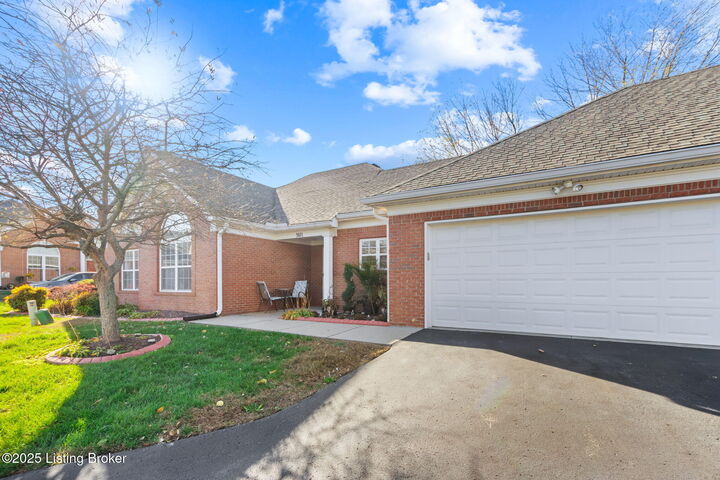 Property Photo: 9601 McNeely Lake Dr KY 40229