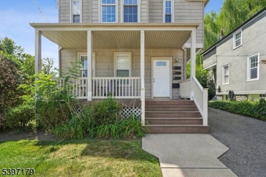 Property Photo: 141 Walnut St 2 NJ 07042