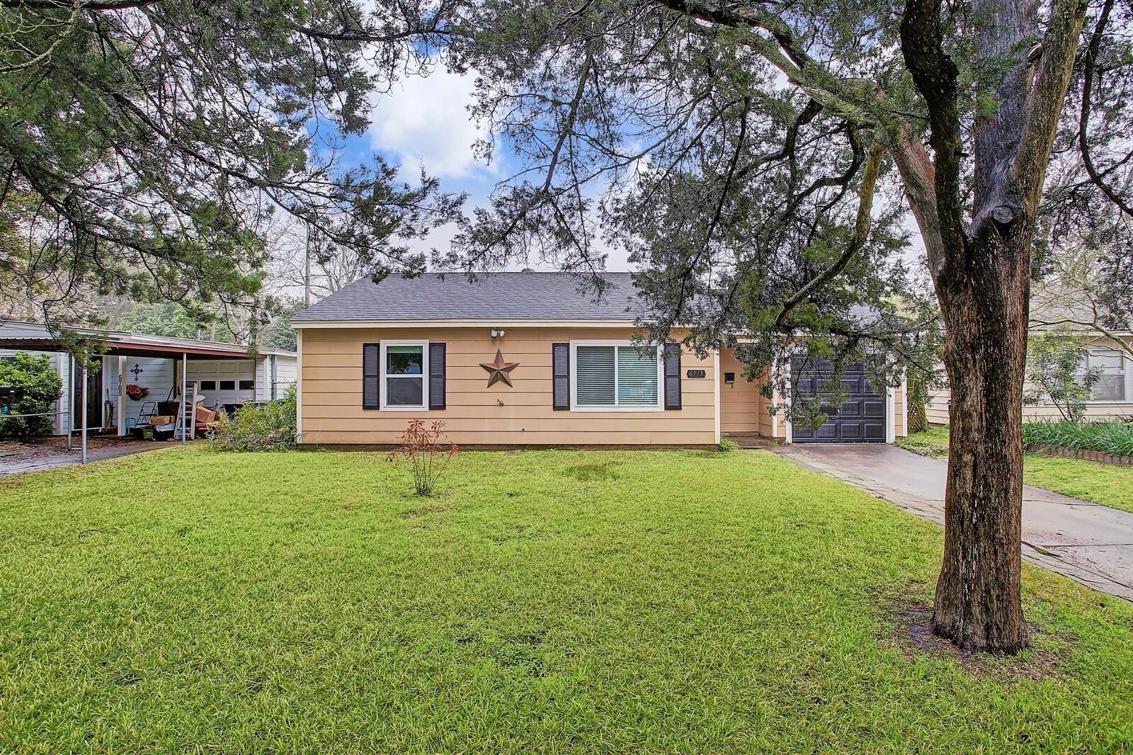 Property Photo:  6713 Barney Road  TX 77092 