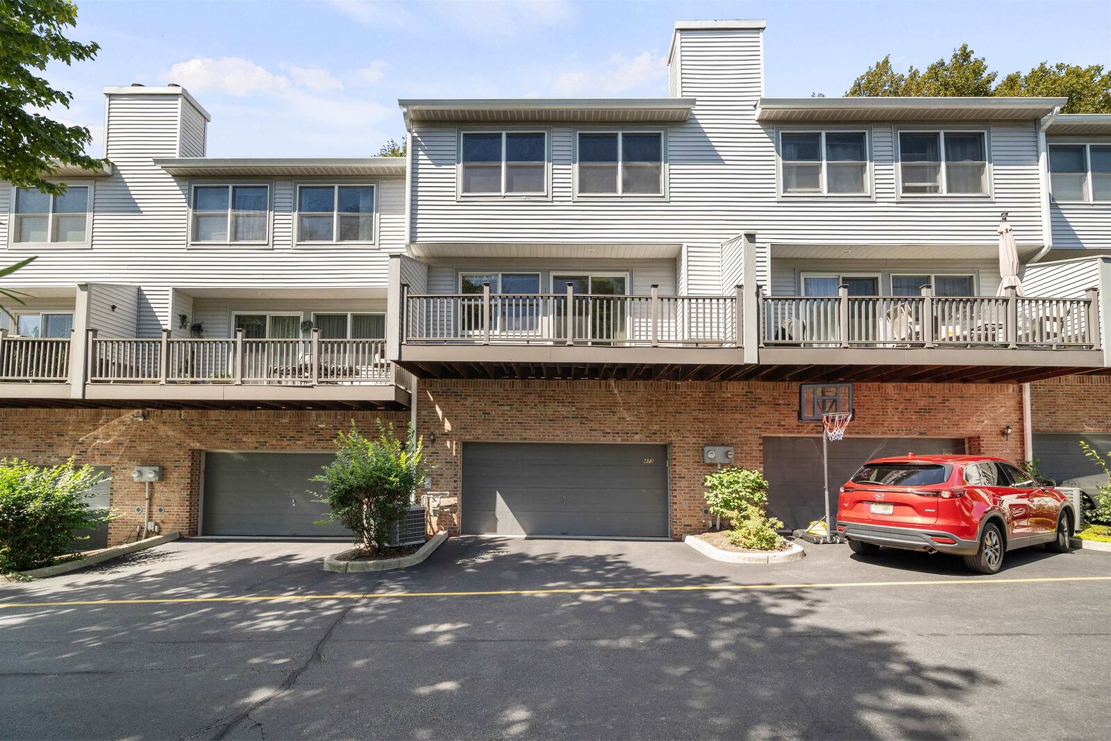 Property Photo:  473 Undercliff Ave  NJ 07020 