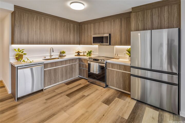 Property Photo: 1515 Liona Street 1903 HI 96814