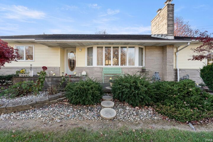 Property Photo: 1100 Echo Lane IN 46714-2803