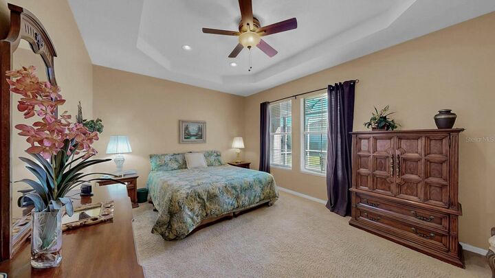 Property Photo: 226 Summerside Court FL 33572