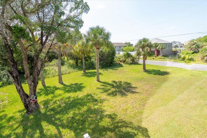 Property Photo:  3232 Rose Arbor Drive  FL 34607 