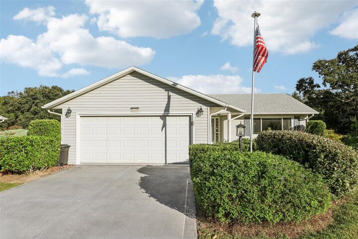 Property Photo:  26209 Newcombe Circle  FL 34748 